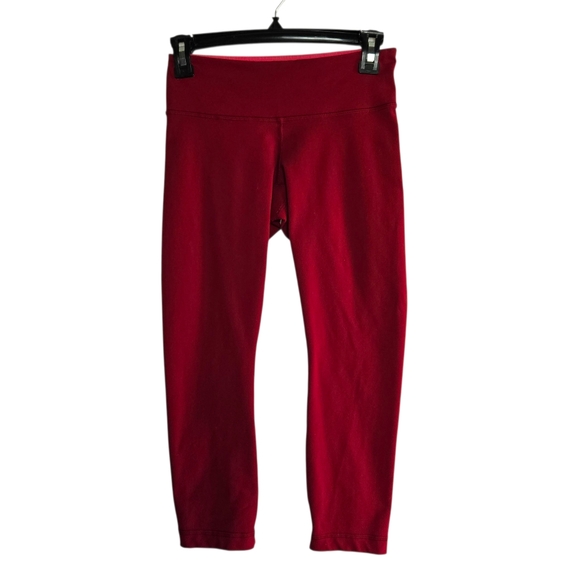 lululemon athletica Pants - LULULEMON RED CAPRI LEGGINGS